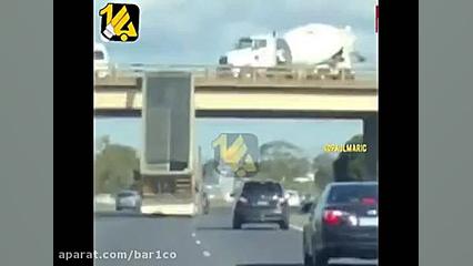 باز شدن بارگیر کامیون