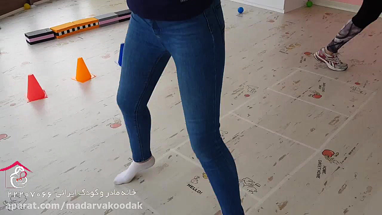 ورزش مادر و کودک در خانه مادر...