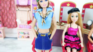 اتاق عروسک برای عروسک های عروس...