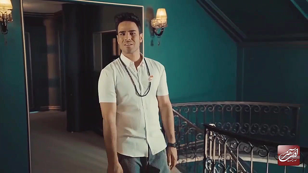 موزیک ویدئو آهنگ ایوان بند بنا...