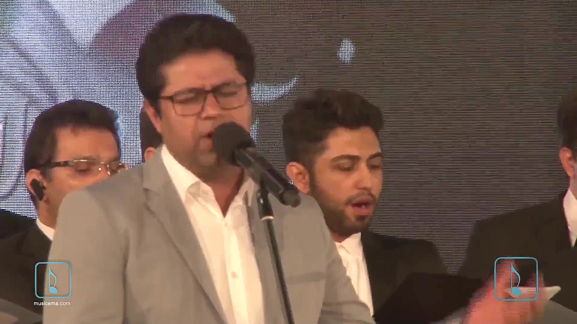 مصاحبه با حجت اشرف زاده  قسمت...