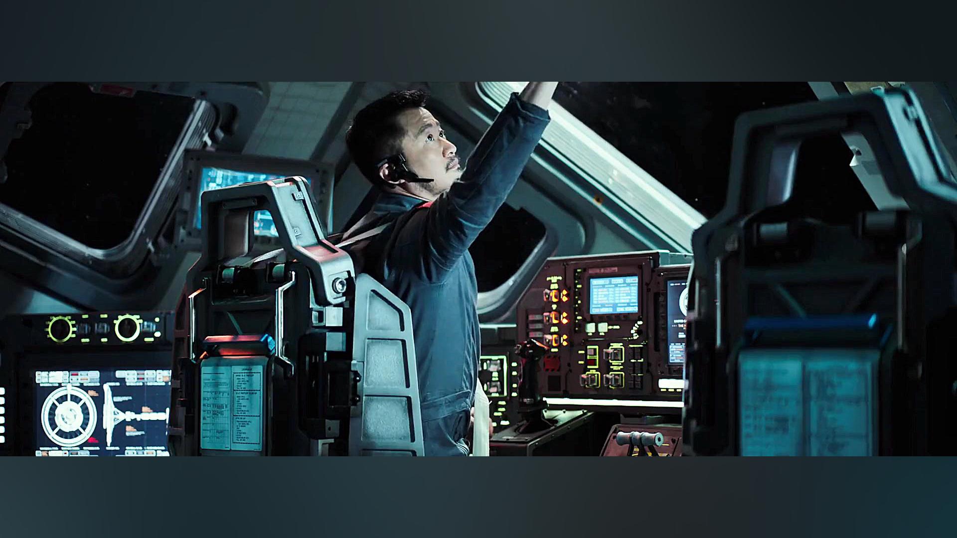 دانلود فیلم زمین سرگردان 2019 دوبله فارسی The Wandering Earth زمان7530ثانیه