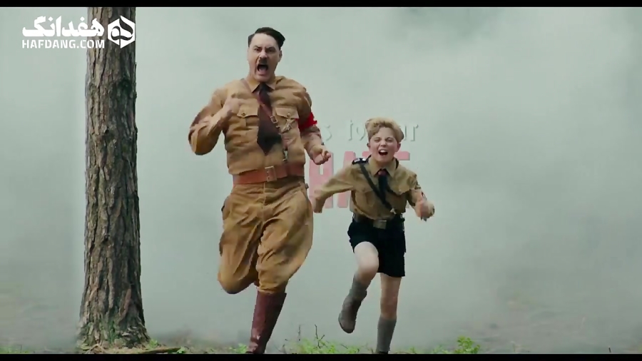 یک هیتلر خوش&zwnj;قلب و اسکارل...