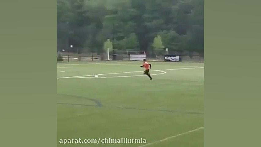 صحنه زیبای ورزشی تلاش دروازبان...