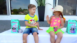 بازی دیانا و روما با عروسک و ا...