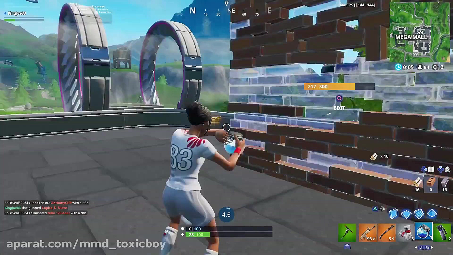 گیم پلی فورتنایت