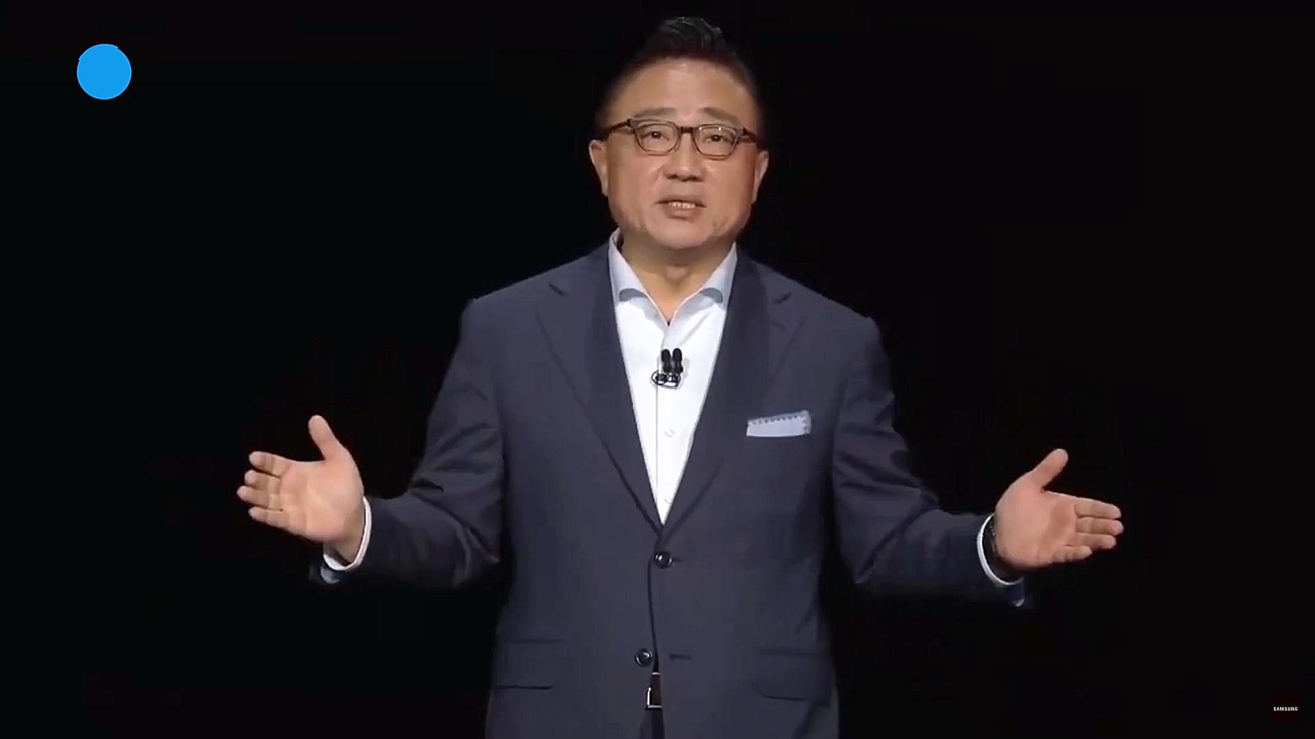 پوشش زنده دیجیاتو : مراسم رونم...