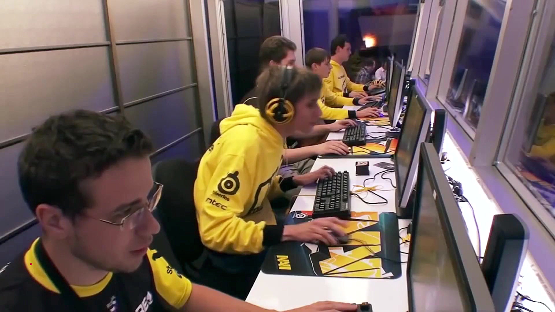 رقابت های میلیون دلاری دوتا 2...