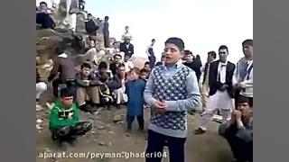 شعر خوانی نوجوان افغانی در مدح...