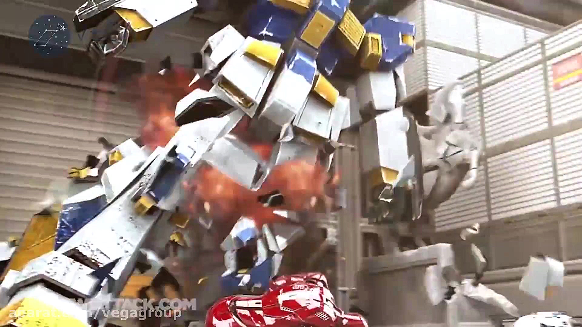 مبارزه تا حد مرگ مرد آهنی و لک...