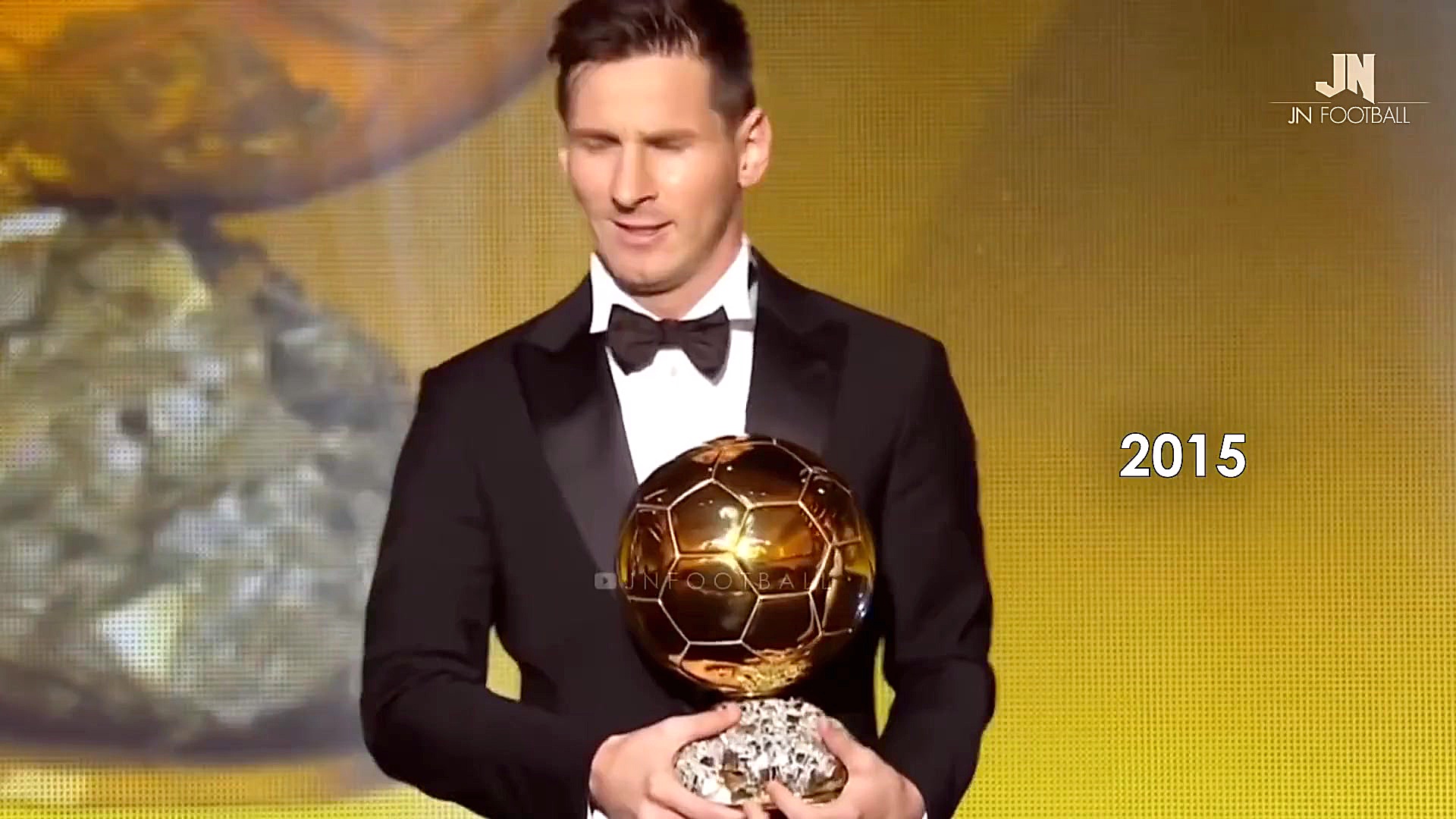 12 زمانی که مسی جهان را شگفت ز...