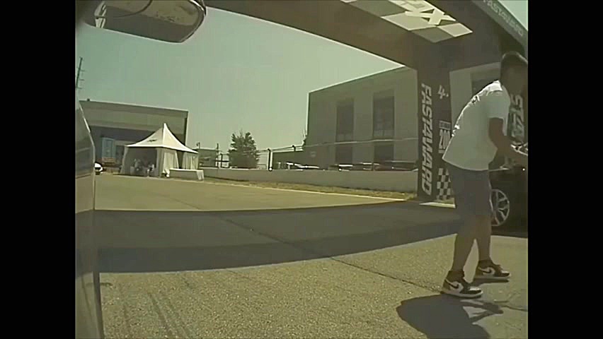 شکست آئودی R8 و جگوار XE از تس...