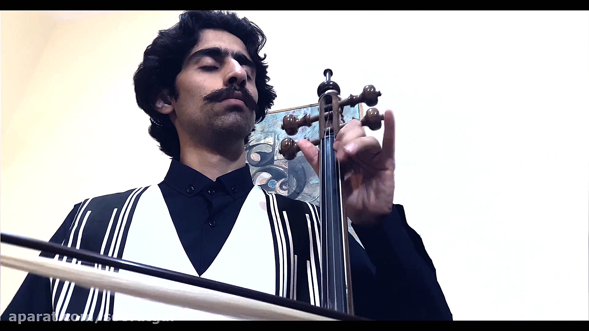 آهنگ لری اصیل و زیبا  نوازنده...