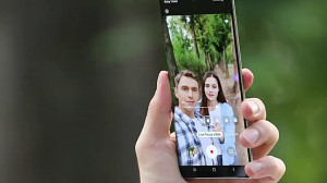 بررسی ویدیوی گلکسی نوت 10  طرا...