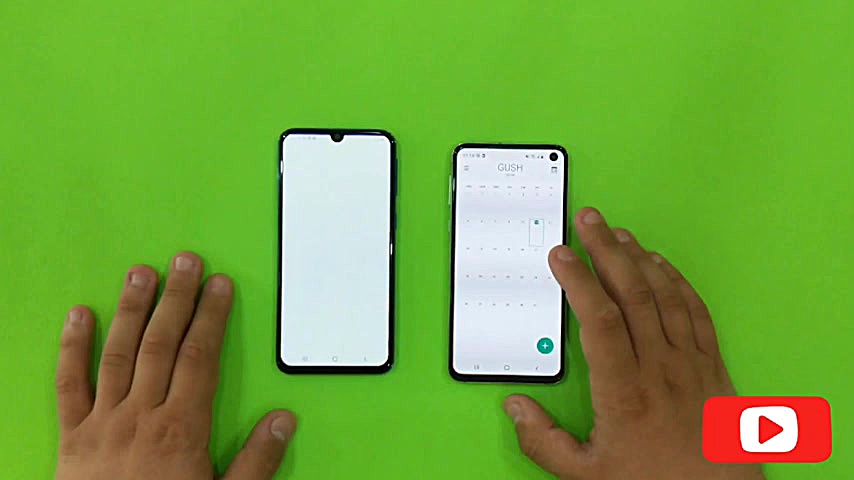 Samsung Galaxy S10e vs Samsung...