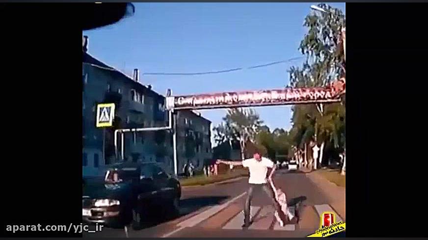 پدر و دختری که از مرگ گریختند