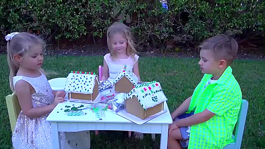 دیانا ، روما و استیسی هدیه می...