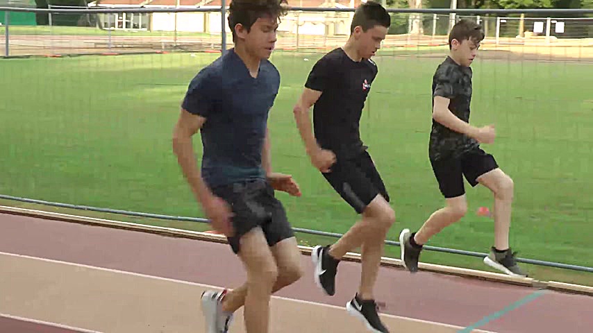 آموزش دویدن برای پرش خرک ، کمپ...