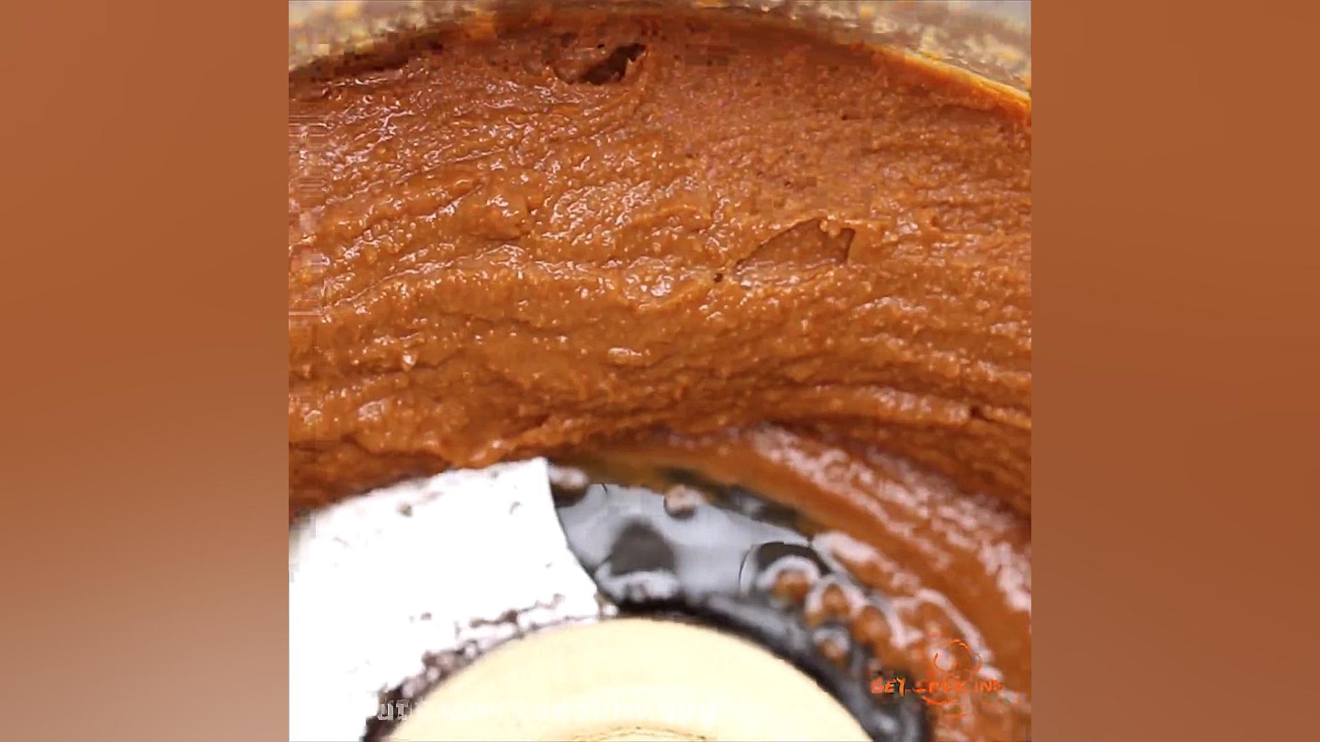 کره بادام زمینی و عسل