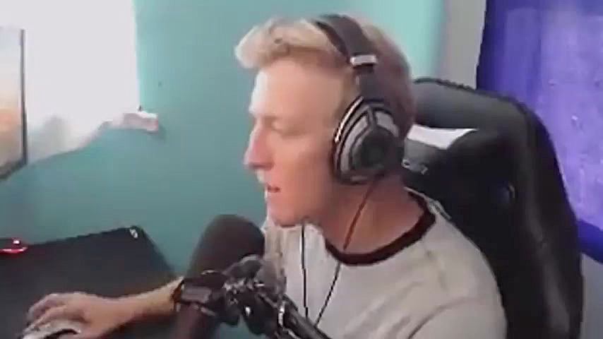 فورتنایت: MISSILE RIDING!  Tfu...