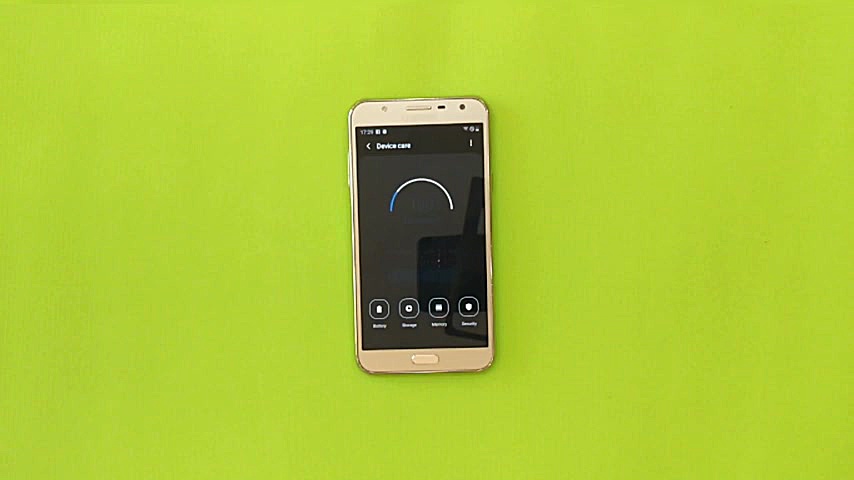 Samsung ONE UI on Galaxy J7 Ne...