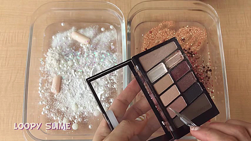 میکس وسایل میکاپ سفید vs قهوه...