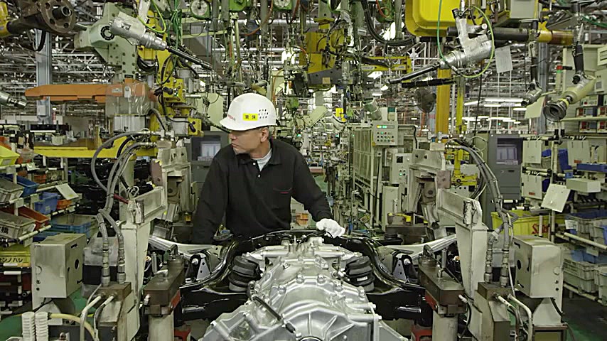 کارخانه نیسان و خط تولید جی تی...