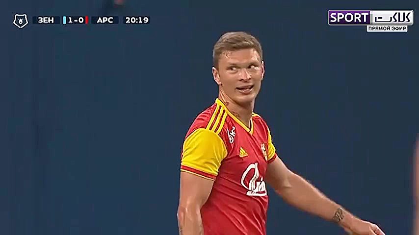 از دست دادن پنالتی زنیت توسط س...