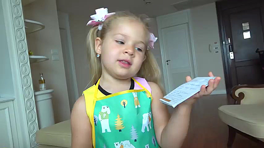 دیانا و روما بازی با اسباب باز...