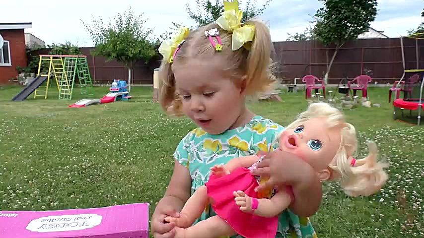 اسباب بازی جدید دیانا و کالسکه...