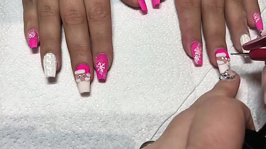 آموزش چند طراحی ناخن جشن و کری...