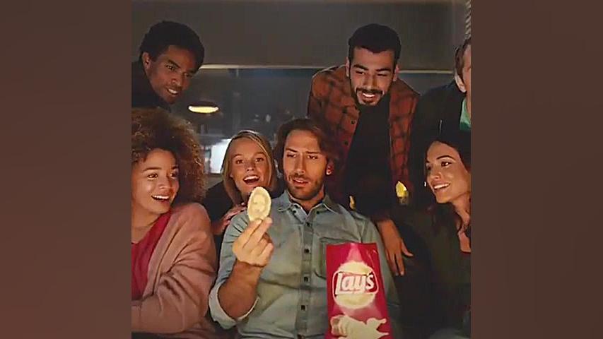 تبلیغ زیبای مسی برای شروع فصل...