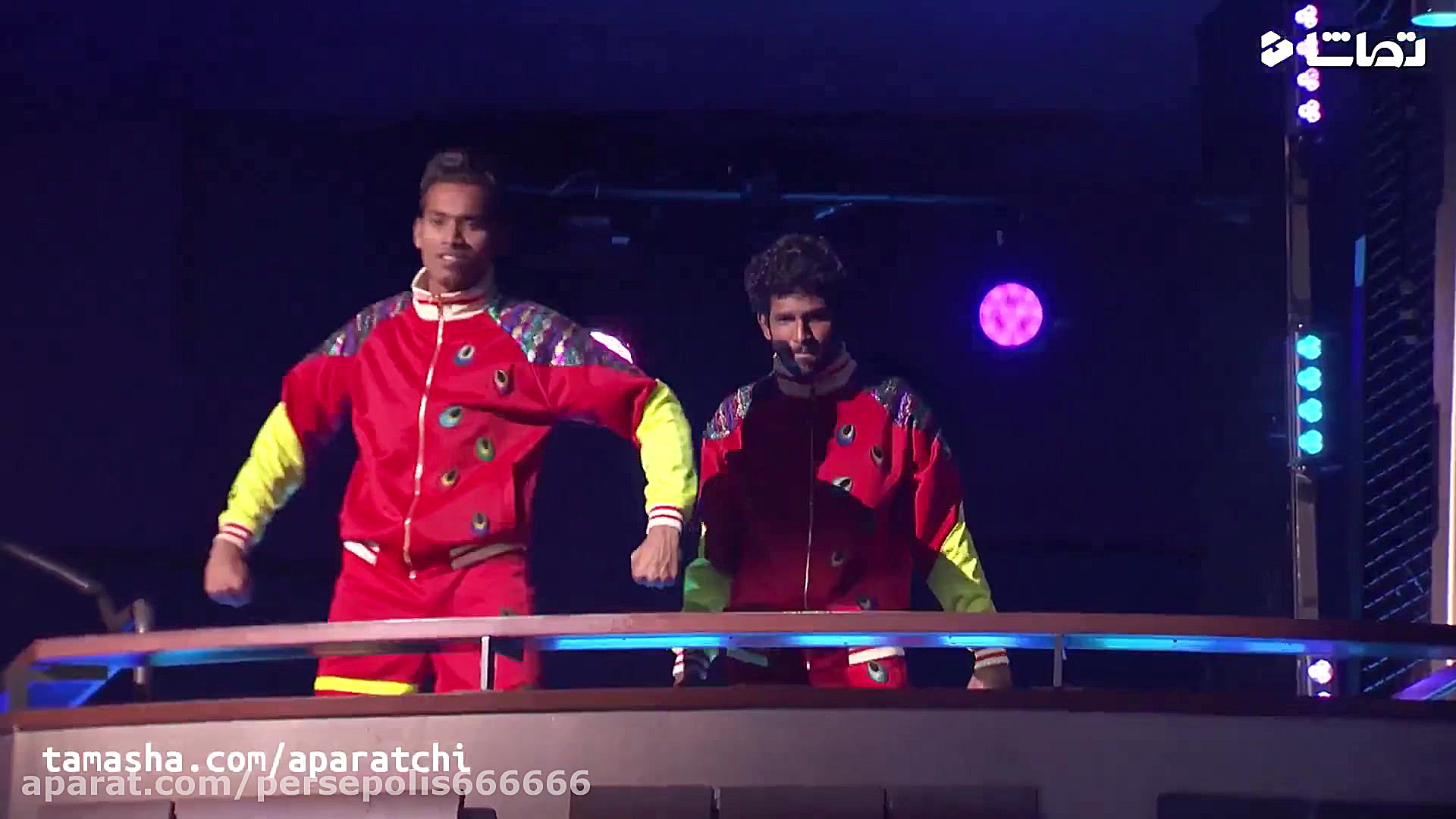 حرکات نمایشی جذاب هندی ها اینب...