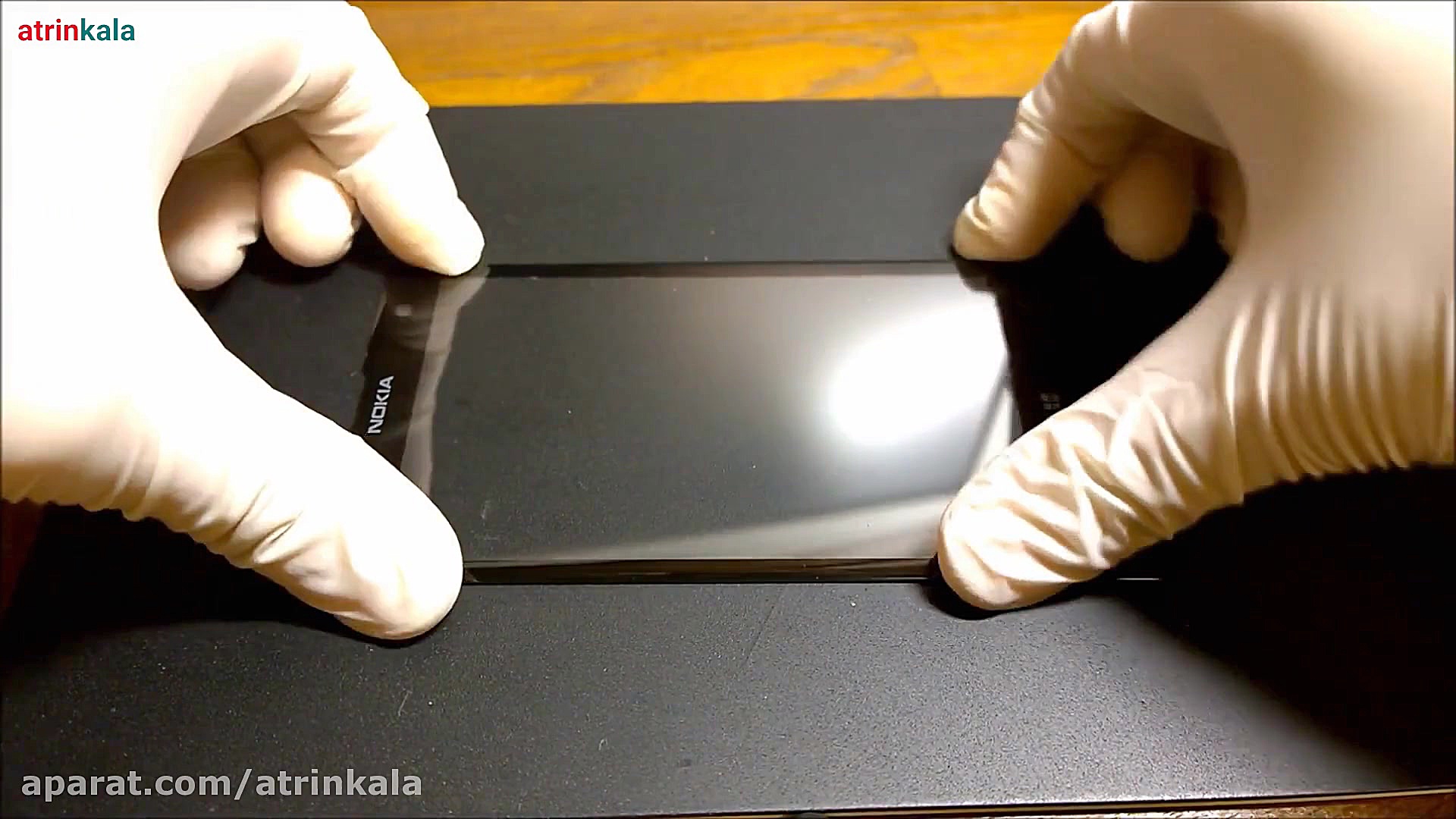 بررسی مقاومت محافظ صفحه نمایش...