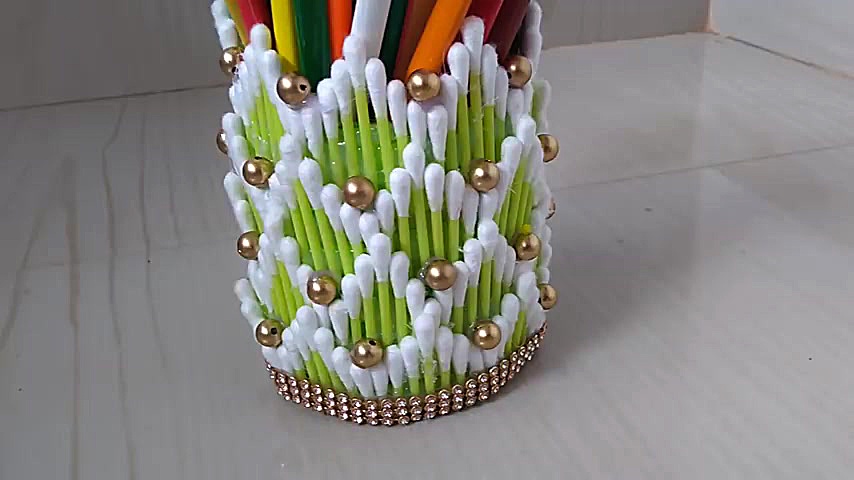 کاردستی با چوب پنبه