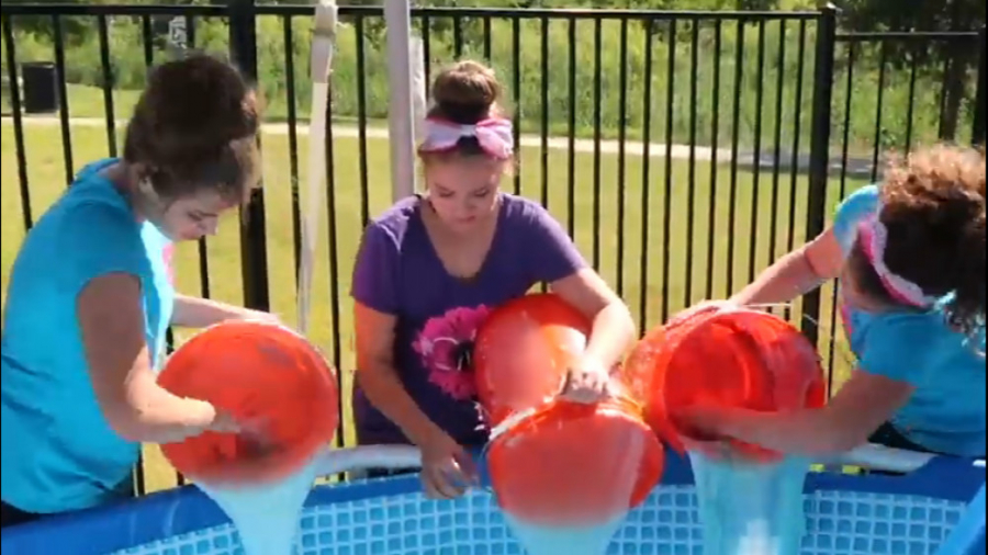 استخر اسلایم با جعبه شانس با ا...