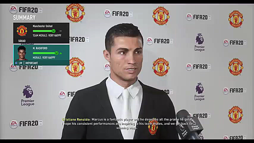 خرید مسی توسط رونالدو در بازی...