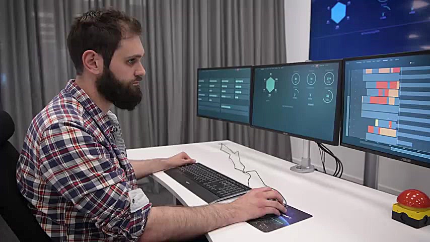 معرفی کامیون های خودران اسکانی...