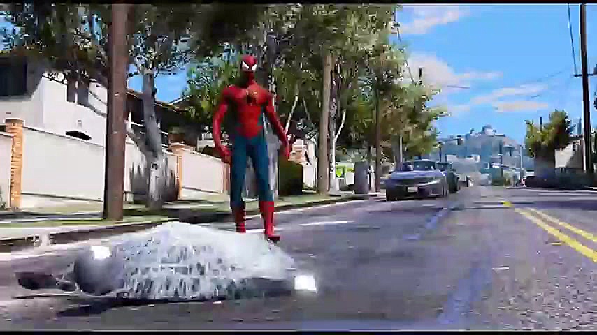 مبارزه مرد عنکبوتی با ونوم