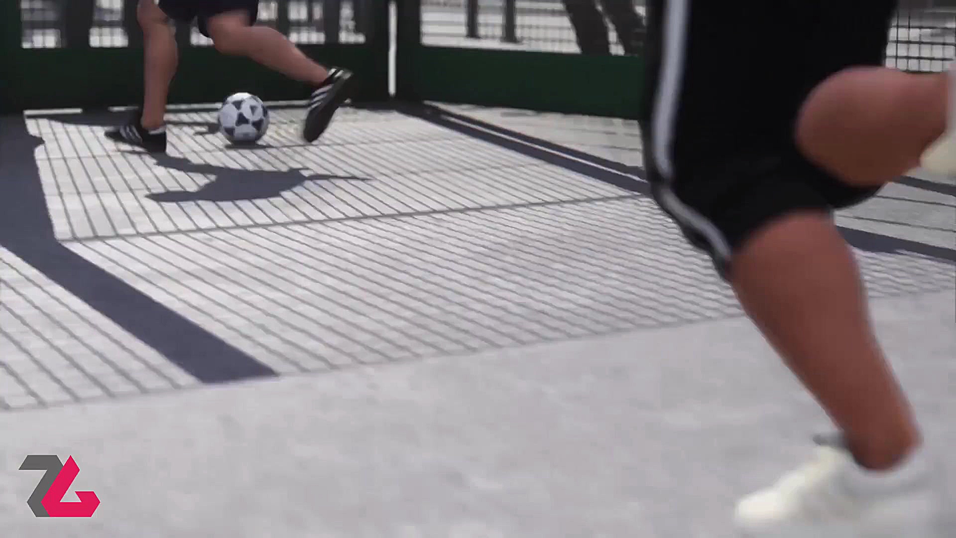 بررسی بازی FIFA 20  زومجی