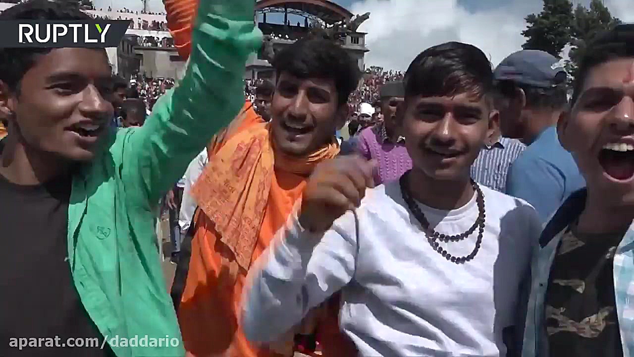 زخمی شدن 100 نفر در مراسم عجیب...