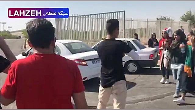 ورودي بانوان در ورزشگاه آزادي...