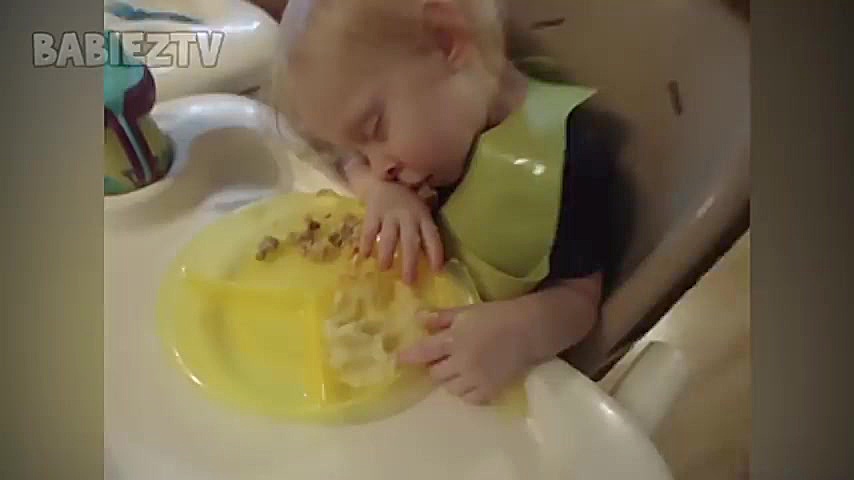 دابسمش بامزه ترین بچه ی دنیا!!...