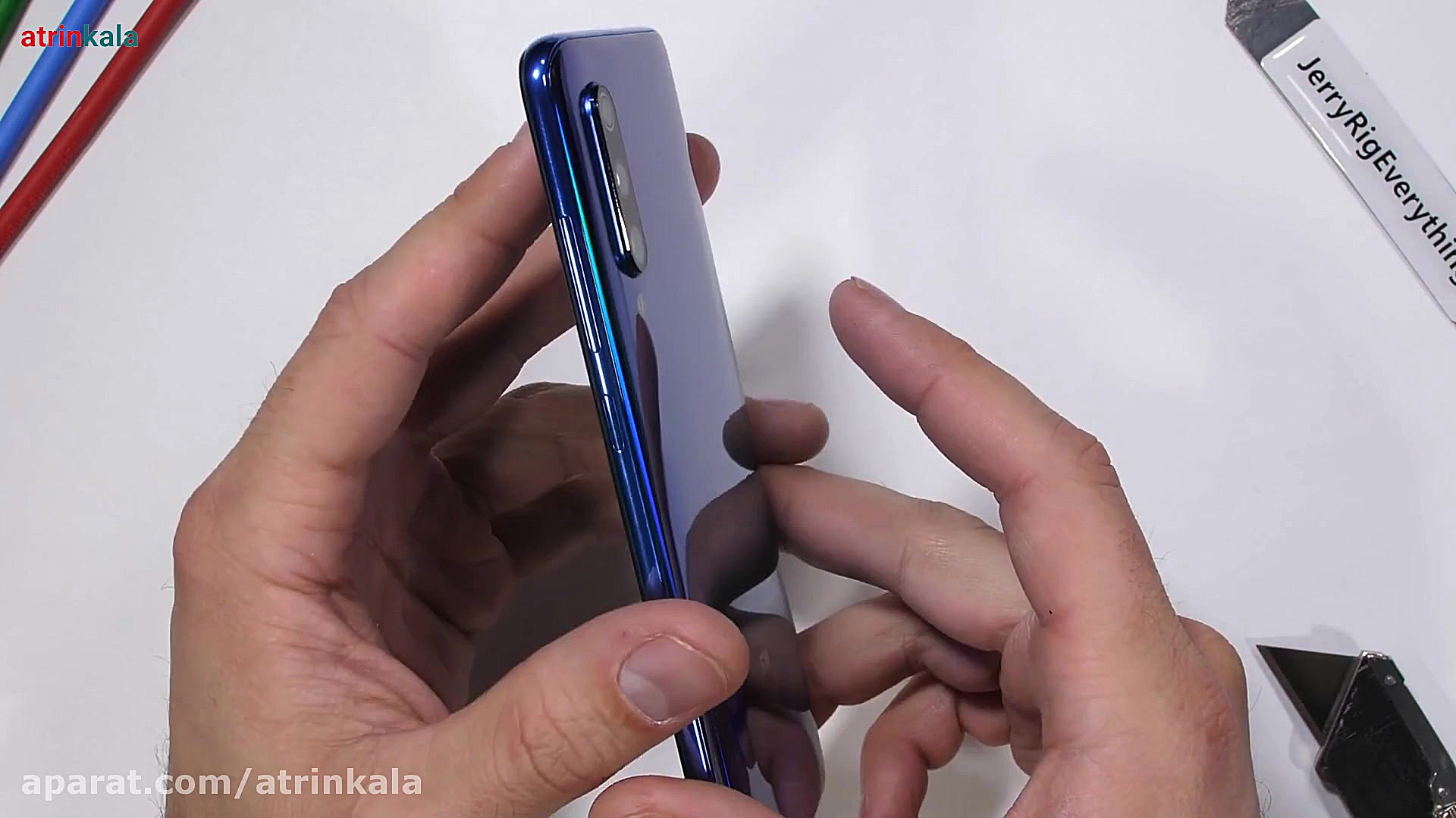 تست خط و خش گوشی شیاومی Mi 9
