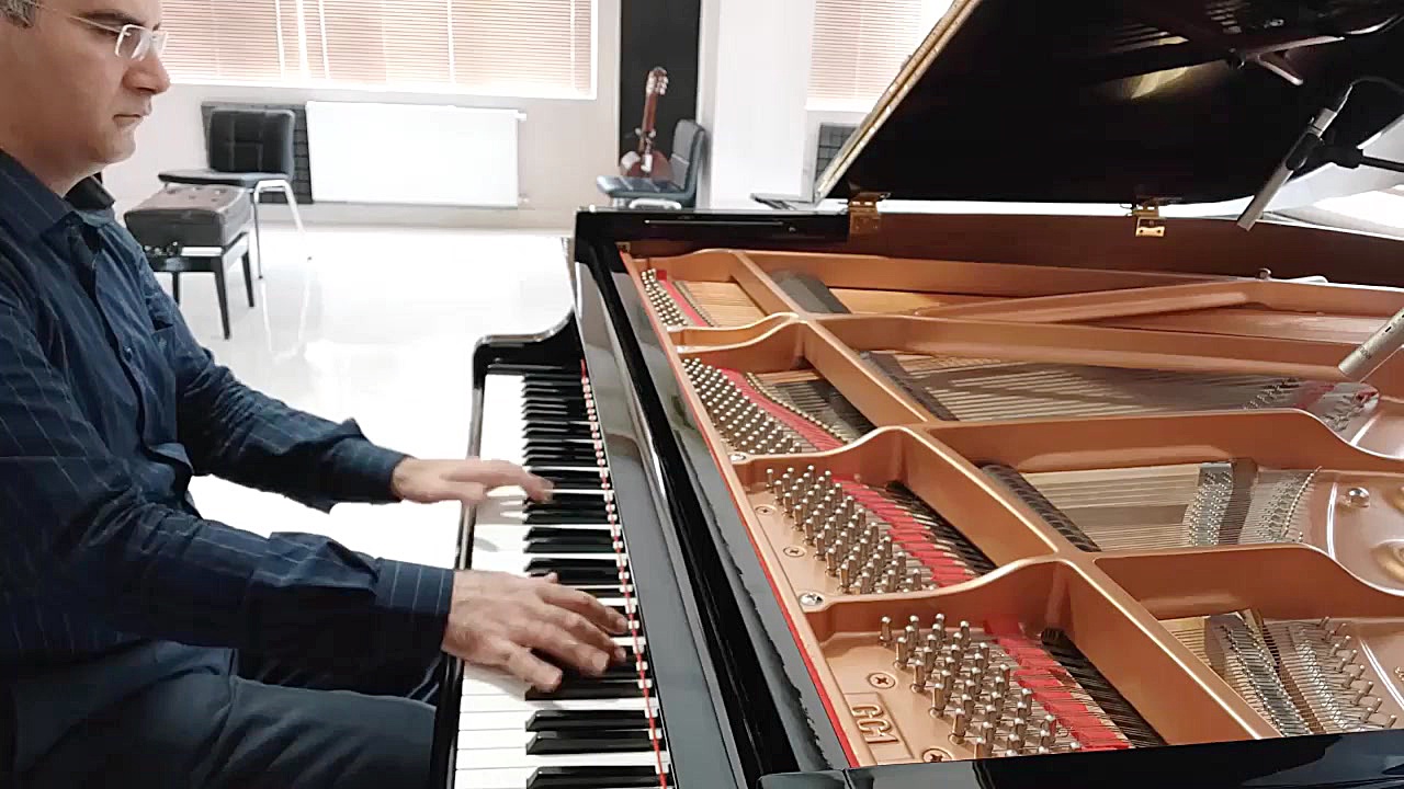 فریاد  انوشیروان روحانی  هایده