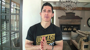 برنامه تمرینی عضلات سینه درخان...