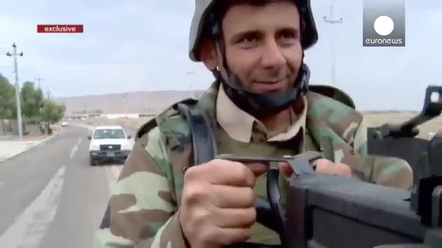 با پیشمرگ های کرد در خط مقدم ن...