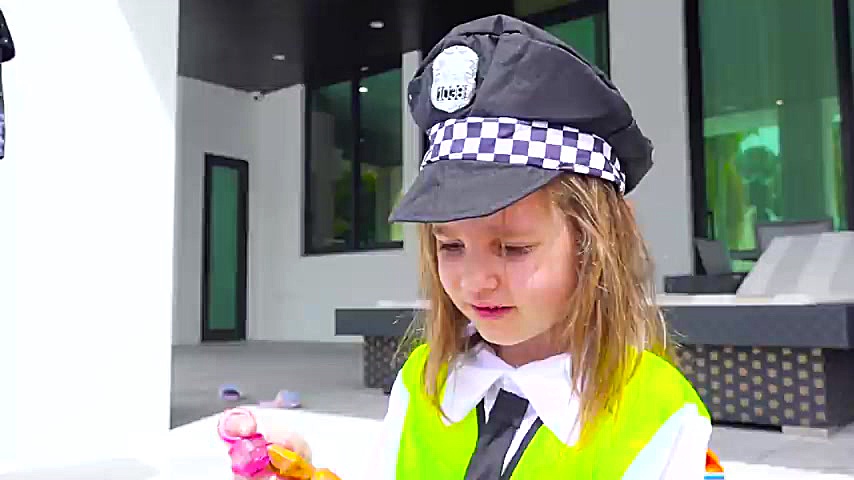 بازی مکس و کتی با اسباب بازی ه...