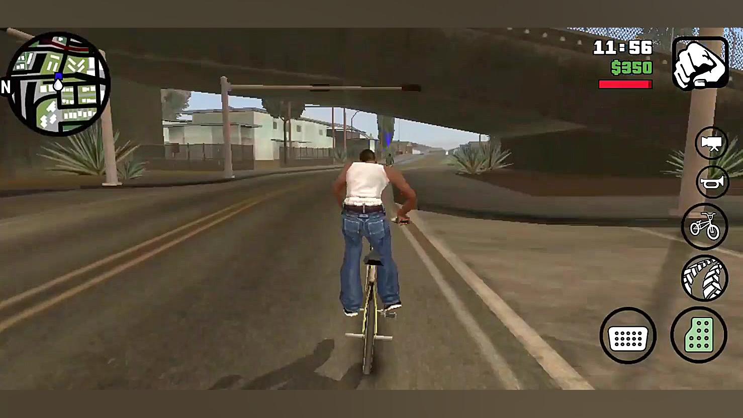 گیم پلی جی تی ای بر روی گوشی