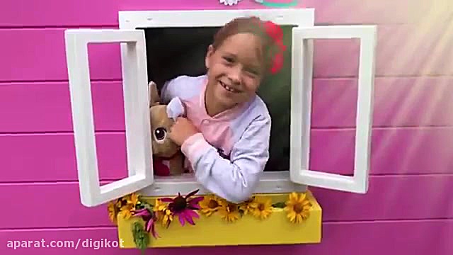 بازی سوفیا در خانه عروسکی با ا...